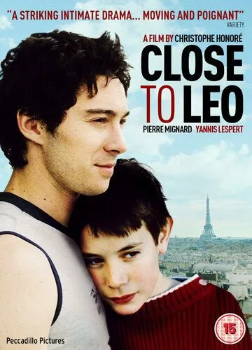 Постер: Рядом с Лео / Tout contre Léo (2002)