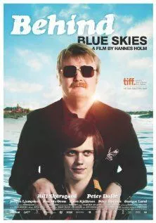 Постер: За голубыми небесами (2010)