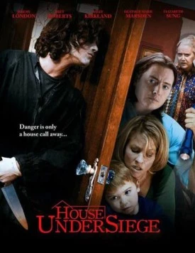 Постер: Дом в осаде (2010)